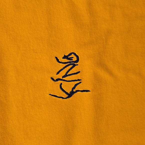 NIP Men's King Look Up T-Shirt Size 2XL Color Yellow - Picture 2 of 11